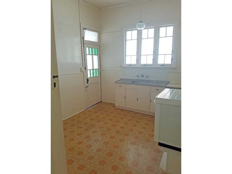 2/14 Union Street, Toowong QLD 4066