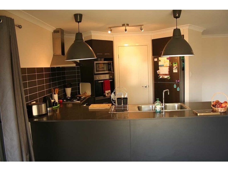 174A South Street, Centenary Heights QLD 4350