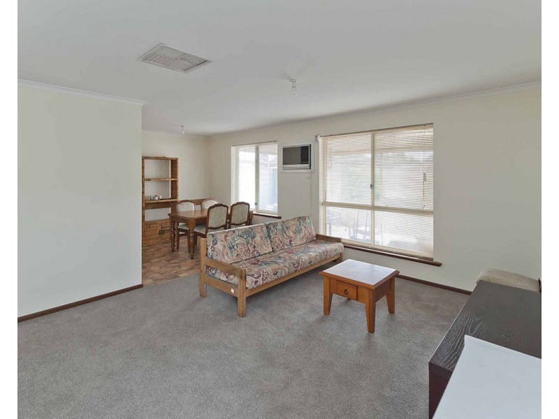 2 McEwin Street, Renown Park SA 5008