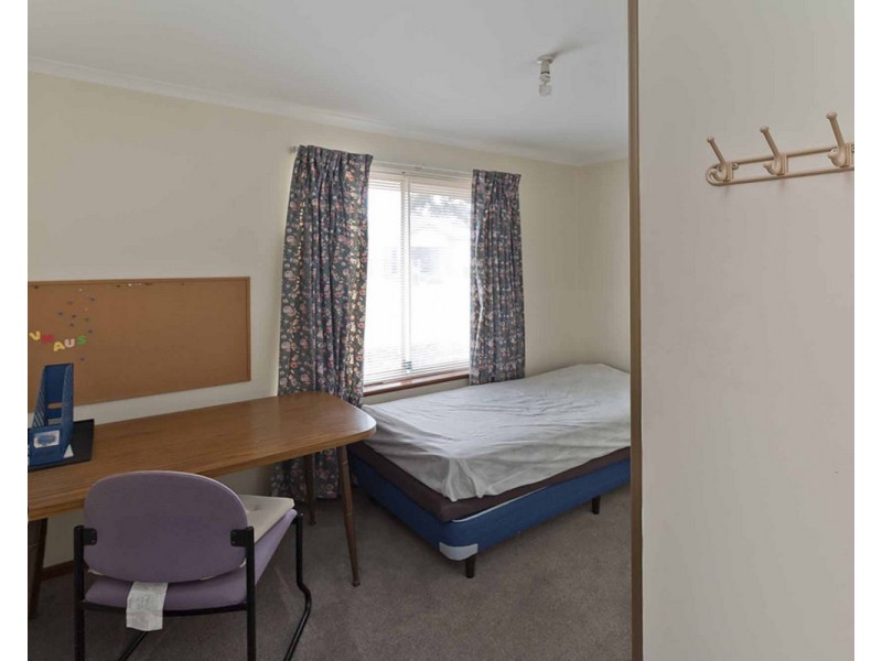 2 McEwin Street, Renown Park SA 5008