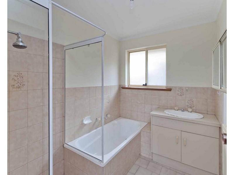 2 McEwin Street, Renown Park SA 5008