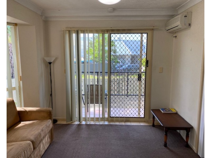 27/63 Queen Street, Southport QLD 4215