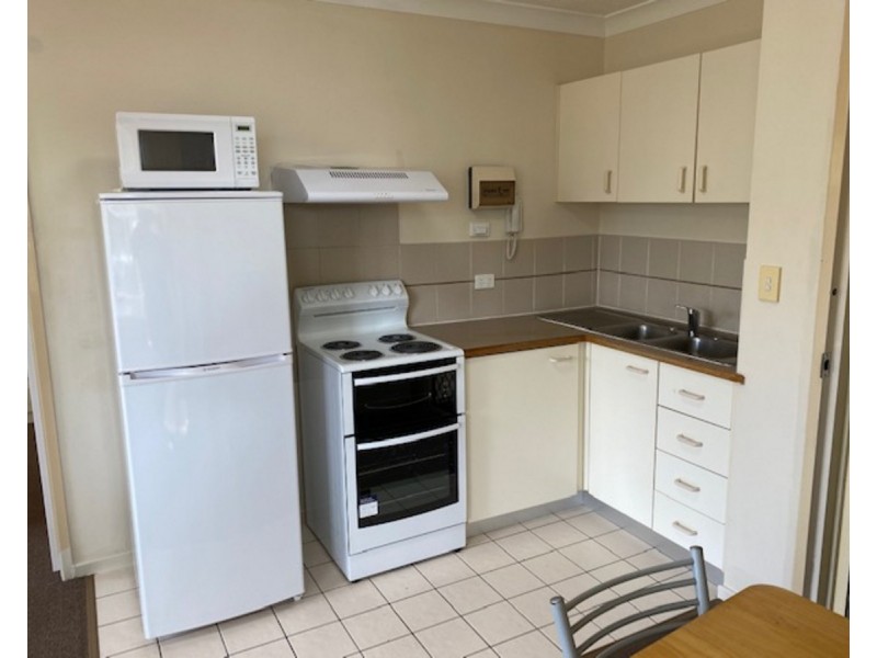 27/63 Queen Street, Southport QLD 4215