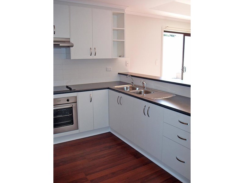 12 Oak Street, Royal Park SA 5014