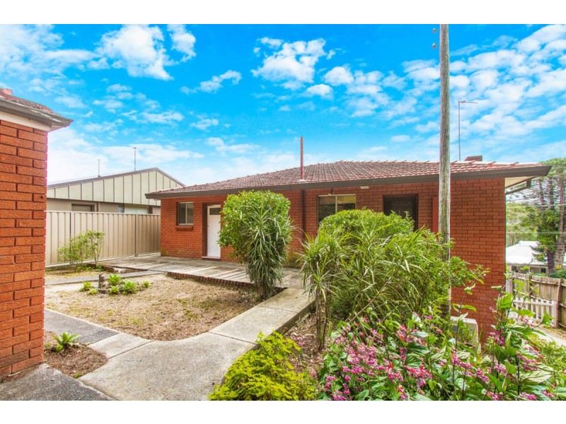 145 Brisbane Water Drive, Point Clare NSW 2250
