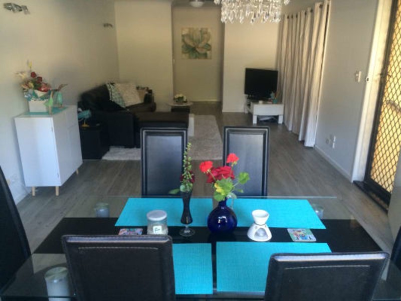 6 Malvern Road, Albany Creek QLD 4035