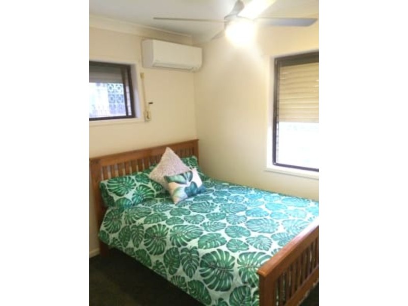 6 Malvern Road, Albany Creek QLD 4035