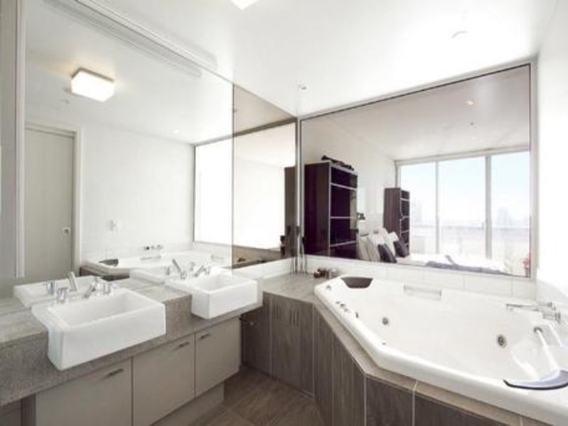 2903/80 Lorimer Street, Docklands VIC 3008
