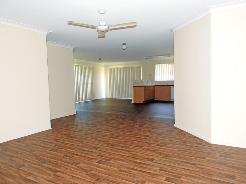 20 Glenn Street, Morayfield QLD 4506