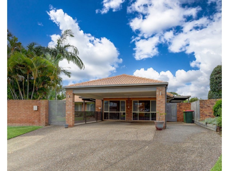 9 Muirfield Place, Robina QLD 4226