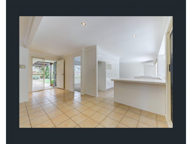 9 Muirfield Place, Robina QLD 4226