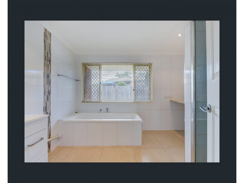 9 Muirfield Place, Robina QLD 4226