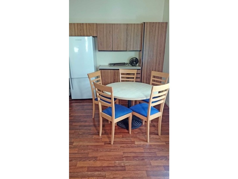 1/1 Peterson Street, Woolloongabba QLD 4102