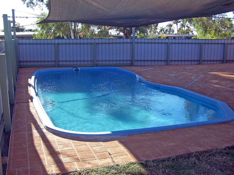 5 Huon Crescent, Dampier WA 6713