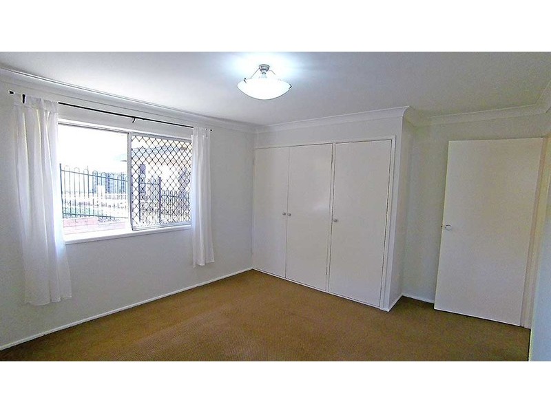 6 Bunowen Street, Ferny Grove QLD 4055