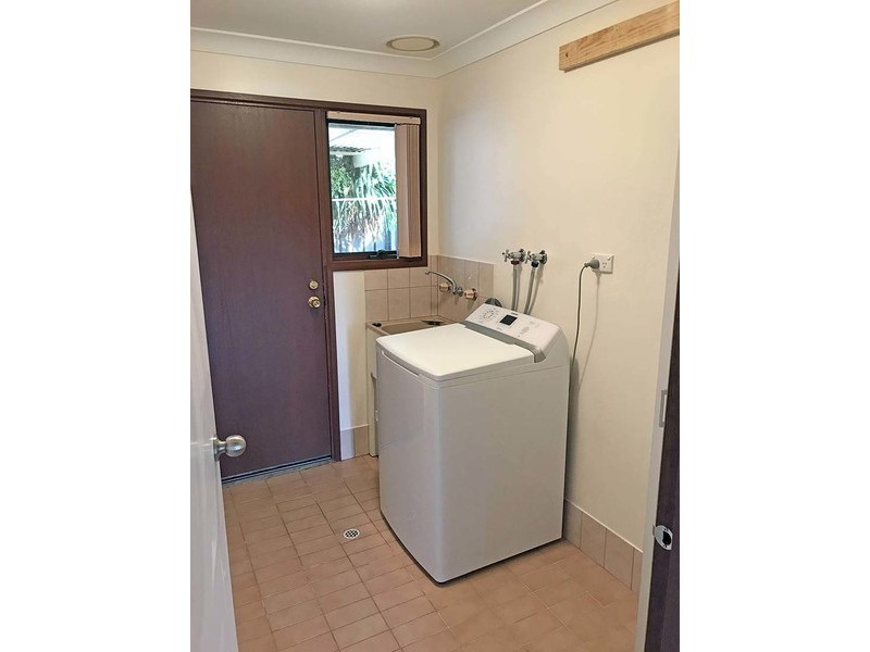 4 Woodland Grove, Aberfoyle Park SA 5159