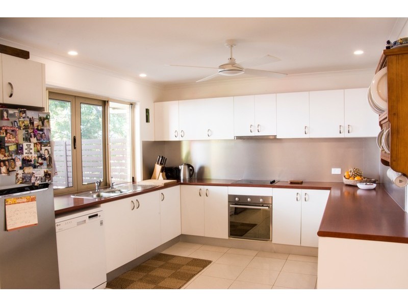 23 Dayspring Street, Sunrise Beach QLD 4567