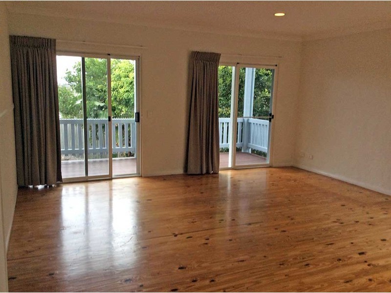 15 Columbus Court, Sunrise Beach QLD 4567