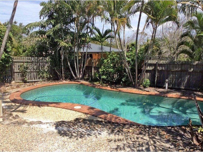 15 Columbus Court, Sunrise Beach QLD 4567