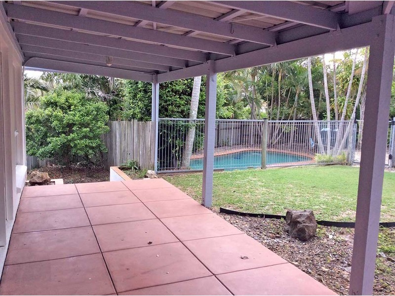 15 Columbus Court, Sunrise Beach QLD 4567