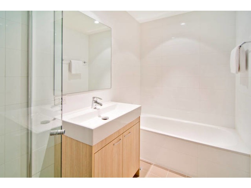 2/19 Glenview Street, Greenwich NSW 2065