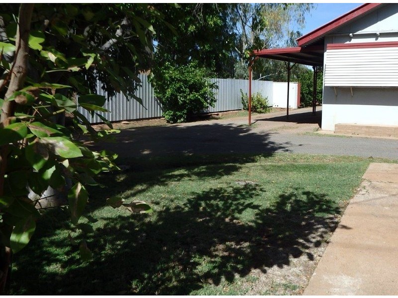2/15 Camooweal Street, Mount Isa QLD 4825