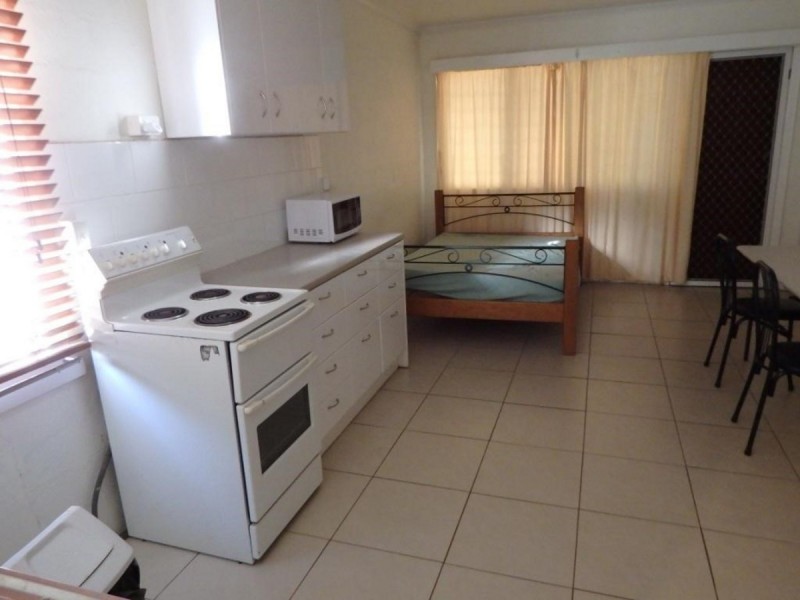 4/15 Camooweal Street, Mount Isa QLD 4825
