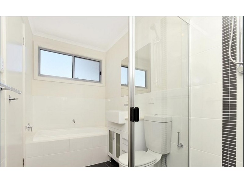 2/8 Kitto Crescent, Aldinga Beach SA 5173