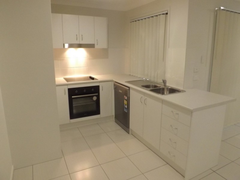 1/6 Melville Street, Brassall QLD 4305