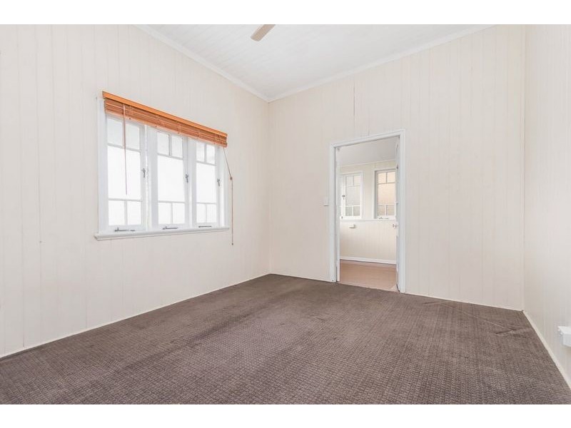 26 Devoy Street, Ashgrove QLD 4060