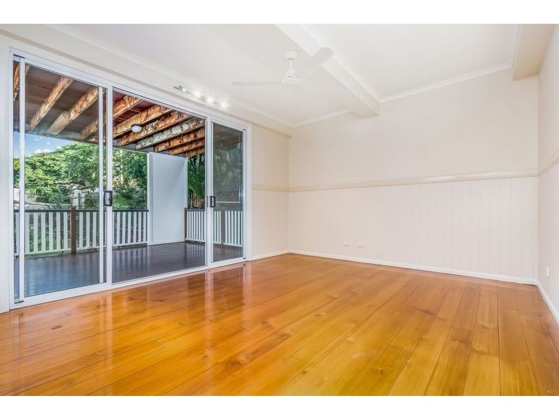 26 Devoy Street, Ashgrove QLD 4060