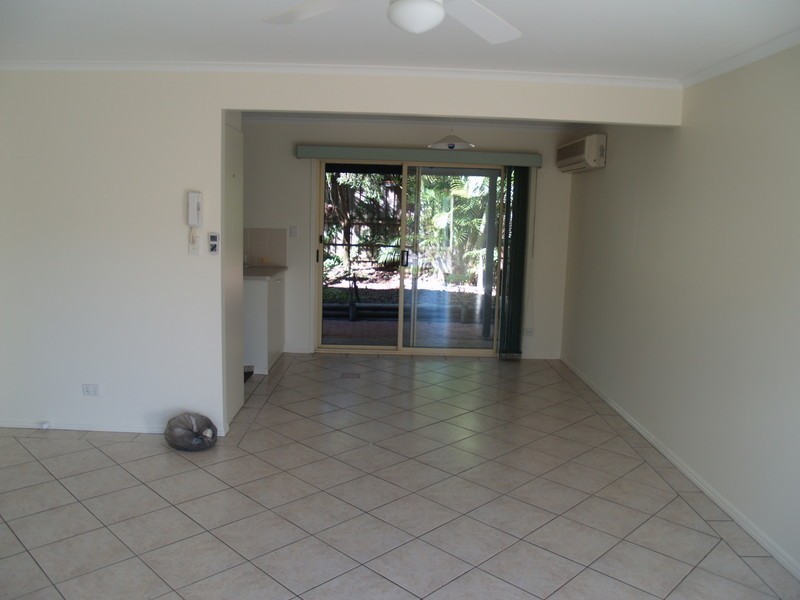 6/1-5 Santa Cruz Boulevard, Clear Island Waters QLD 4226