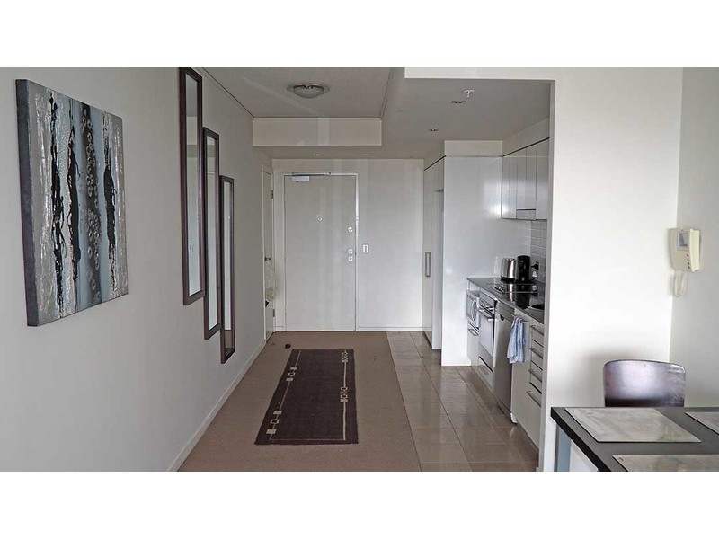 2108/22 Surf Parade, Broadbeach QLD 4218