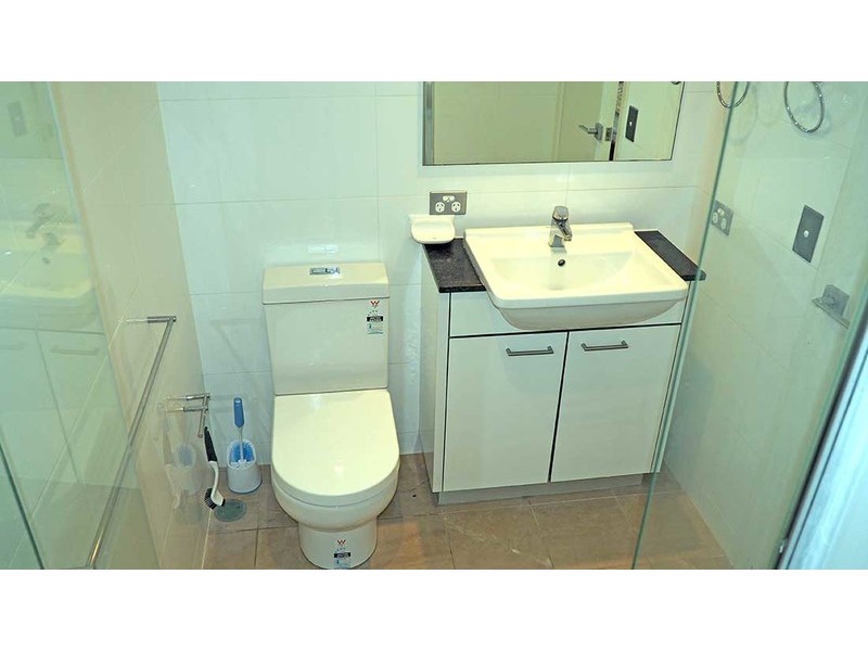 2108/22 Surf Parade, Broadbeach QLD 4218