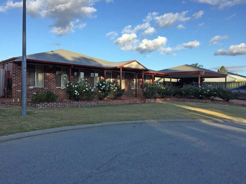 26 Bremer Court, Jane Brook WA 6056