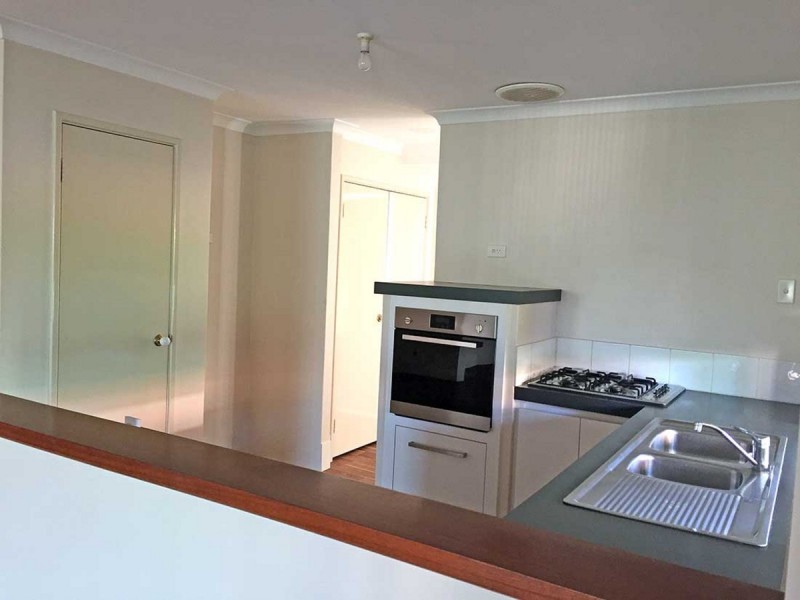 26 Bremer Court, Jane Brook WA 6056