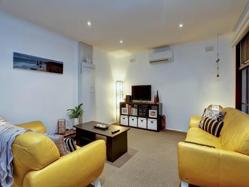 2/37 Highview Road, Frankston South VIC 3199