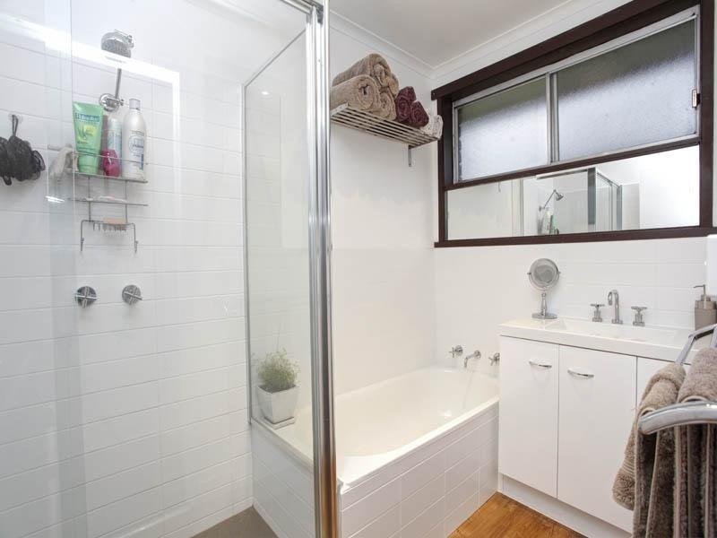 2/37 Highview Road, Frankston South VIC 3199