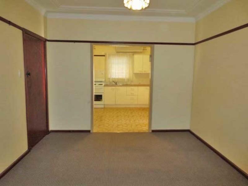 8 Orallo Avenue, Blacktown NSW 2148