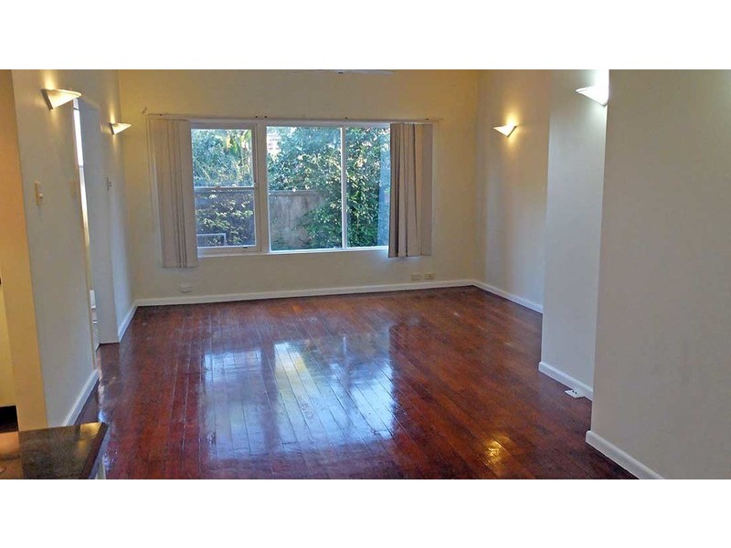 1/122 Barrenjoey Road, Mona Vale NSW 2103