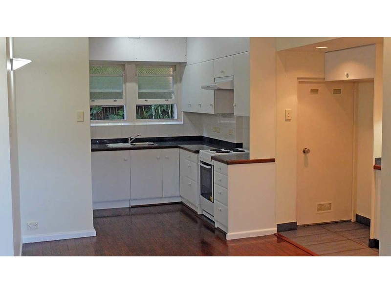 1/122 Barrenjoey Road, Mona Vale NSW 2103