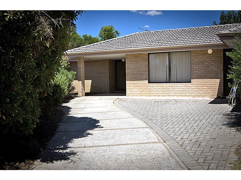 A/28 Forest Walk, Kardinya WA 6163