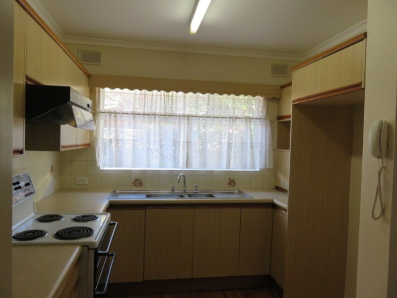 8/35 Dunrobin Road, Hove SA 5048