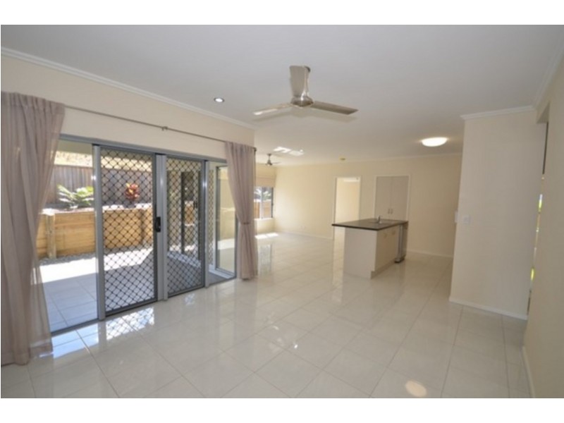 1/99 Fitzmaurice Drive, Bentley Park QLD 4869