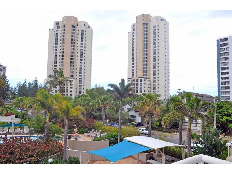 306/52 Pacific Street, Main Beach QLD 4217