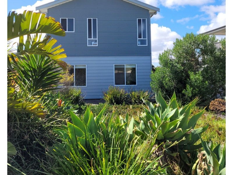 10 Charles Street, Middleton SA 5213