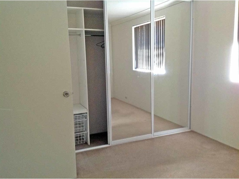 8/42 Wentworth Road, Burwood NSW 2134