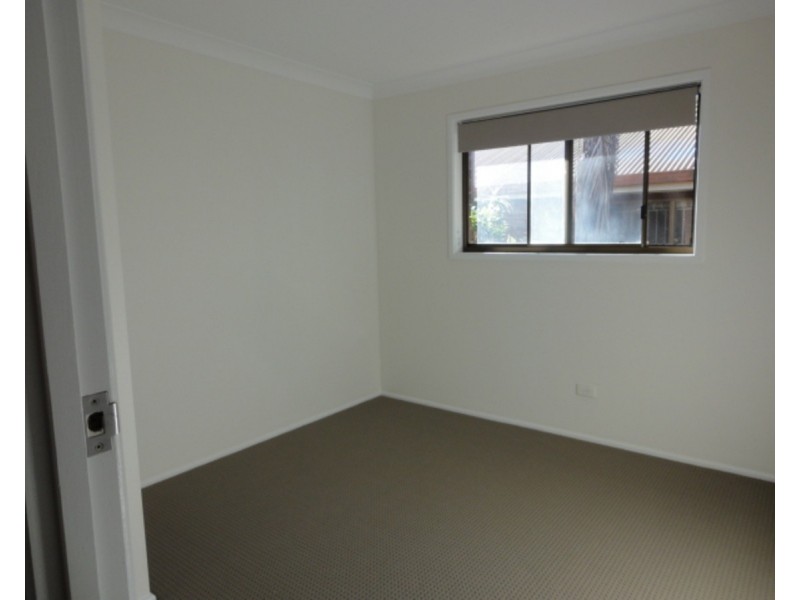 230 Cane Street, Redland Bay QLD 4165