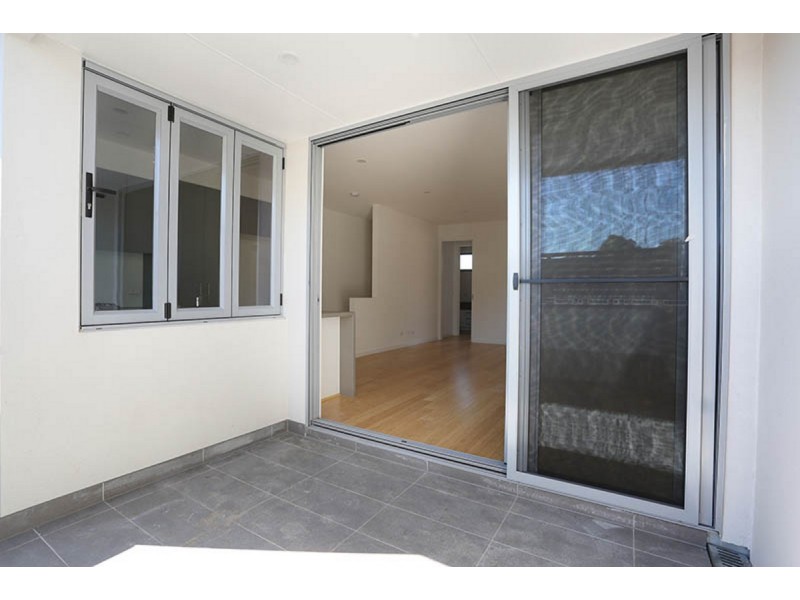 2/7 Ellesmere Parade, Rosanna VIC 3084