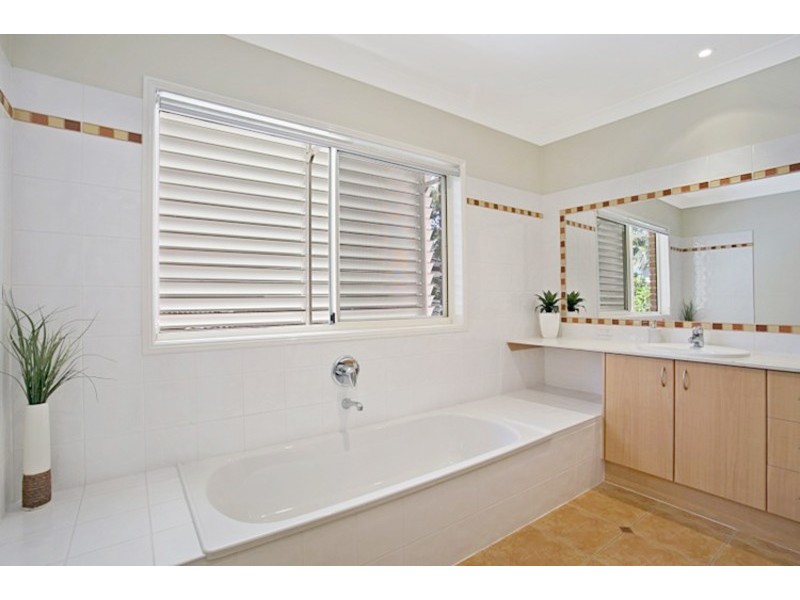 55 Wendouree Crescent, Westlake QLD 4074